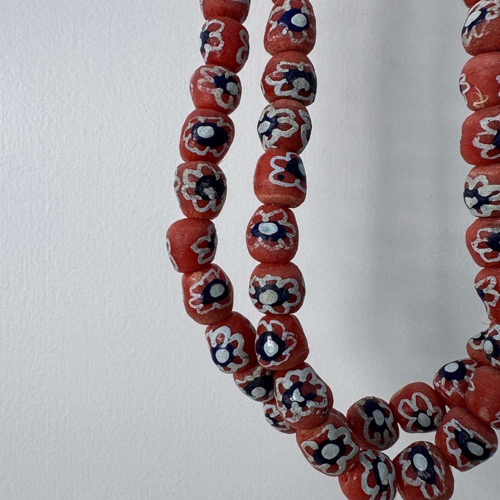Glass Bead Necklaces. - Picture 2 of 2